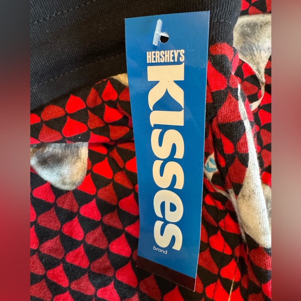 NWT Hershey’s Kisses PJ Pants - Picture 6 of 6